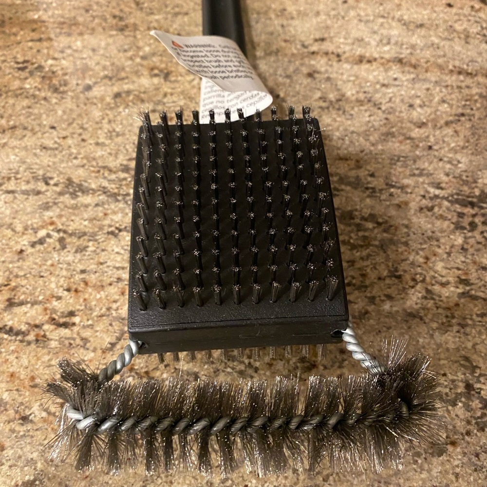 NWT BBQ brush
